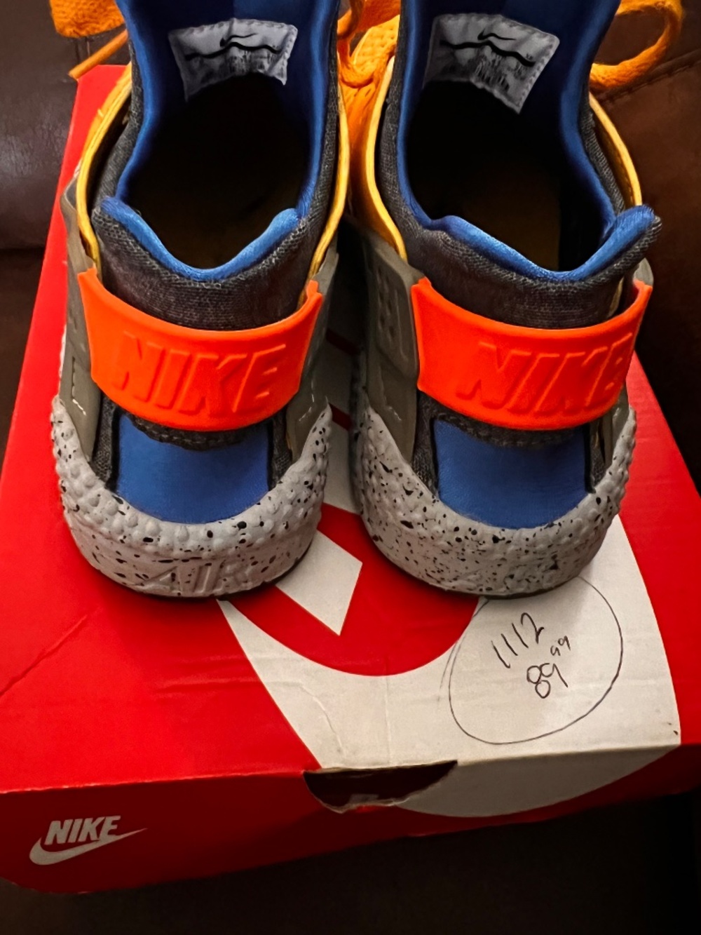 Nike Huarache PREOWNED - Picture 4 of 6
